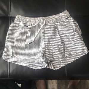 Seersucker sleep shorts